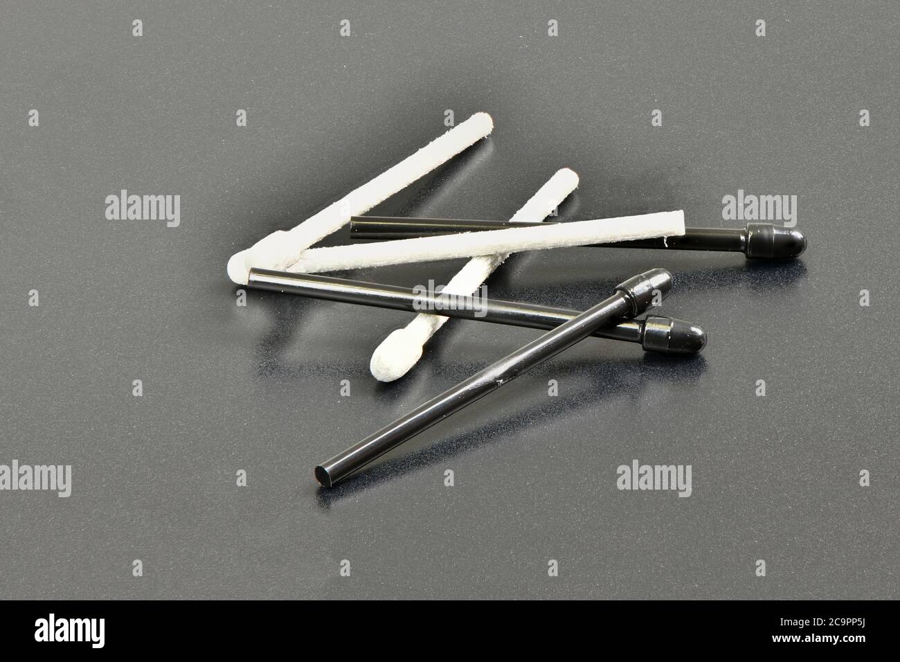 Ugelli per la progettazione grafica penna digitalizzata su sfondo tablet. Foto ad alta risoluzione. Foto Stock