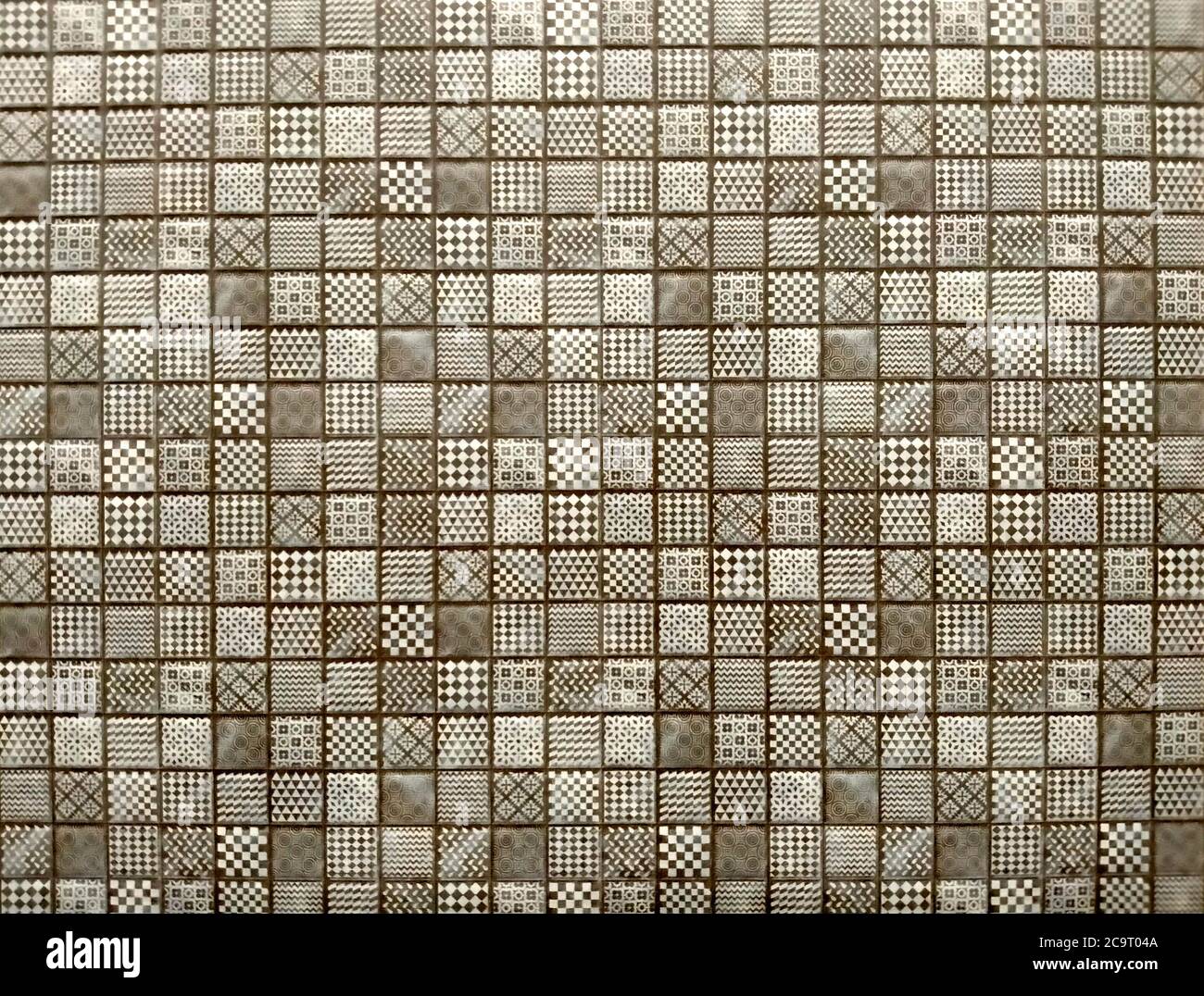 Tessere mosaico marrone retro. Piastrelle in stile portoghese. Costruzione di materiali in architettura presentazione di mappatura 3d. Foto Stock