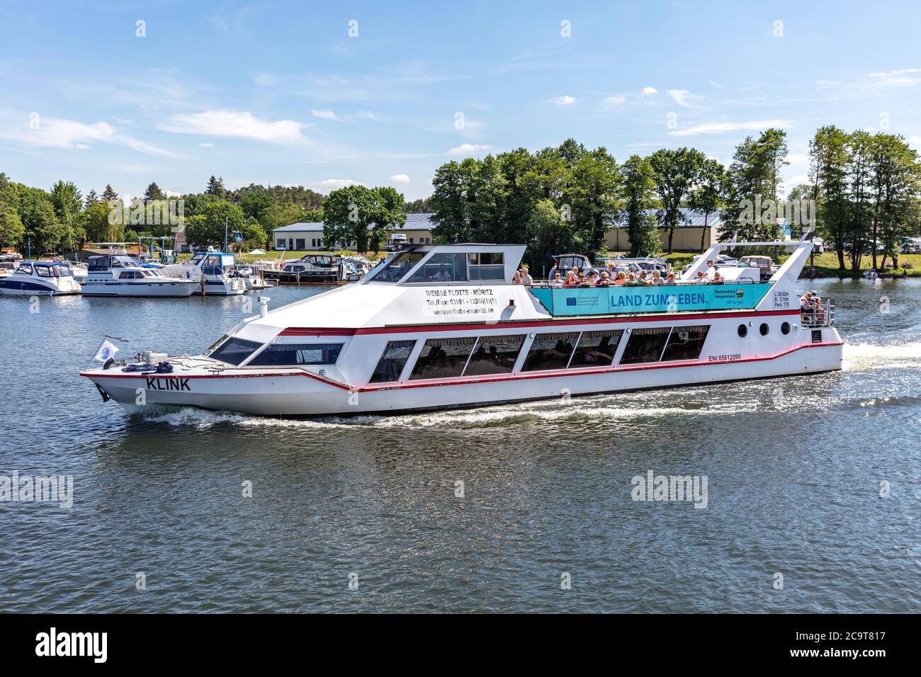 Escursione in barca KLINK di Weisse Flotte Müritz Foto Stock