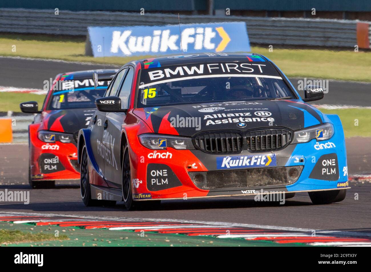 Donington Park Circuit, Leicestershire, Regno Unito. 2 agosto 2020. Kwik Fit British Touring Car Championship, Donington Park, Race Day; Tom Olivant nella sua squadra BMW 330i M Sport Credit: Action Plus Sports/Alamy Live News Foto Stock