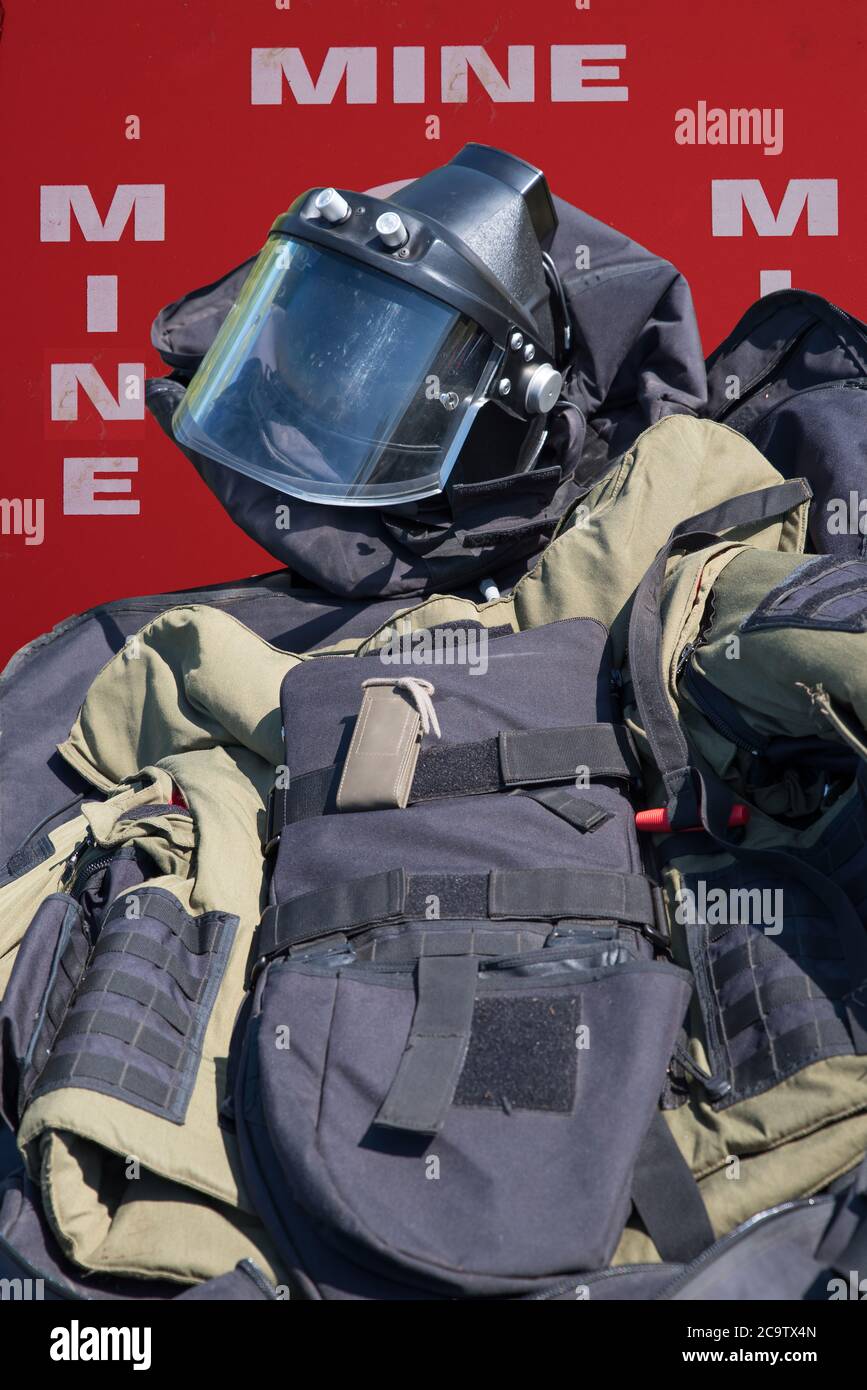 Attrezzatura protettiva militare tuta sapper Foto Stock