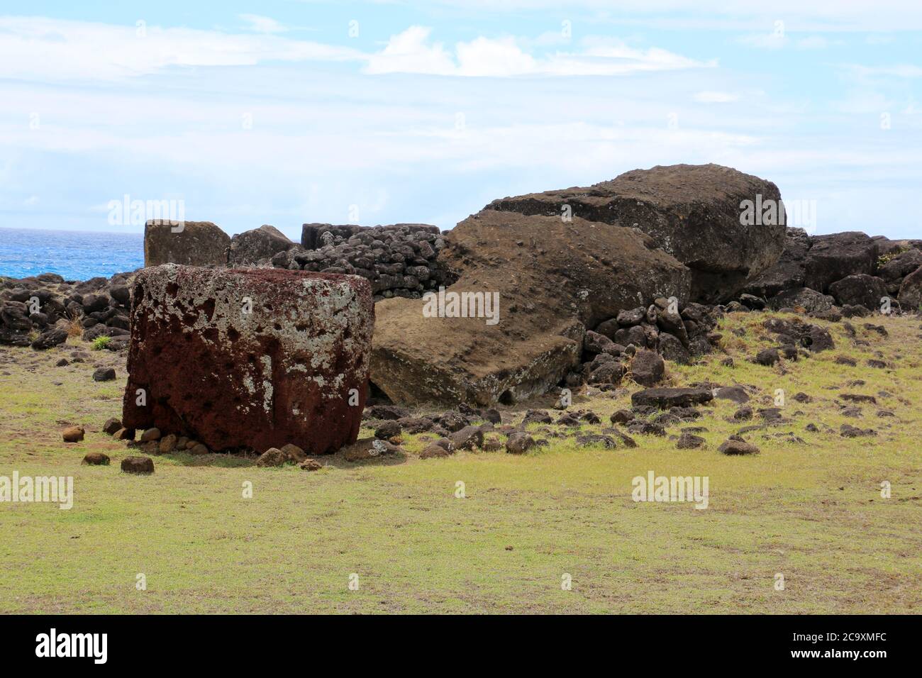 AHU te Poti Kura il Moai sull'isola di Pasqua Foto Stock