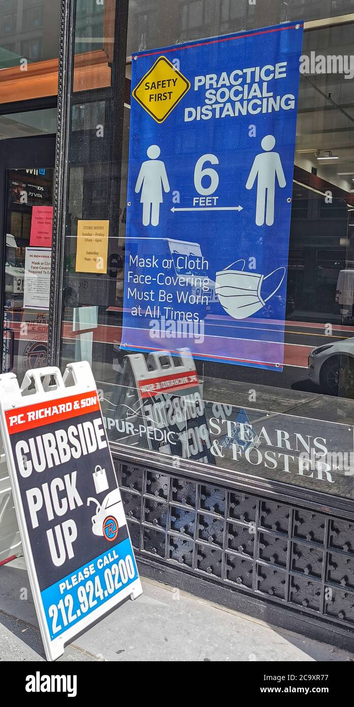NEW YORK VIVE CON IL CORONAVIRUS Foto Stock