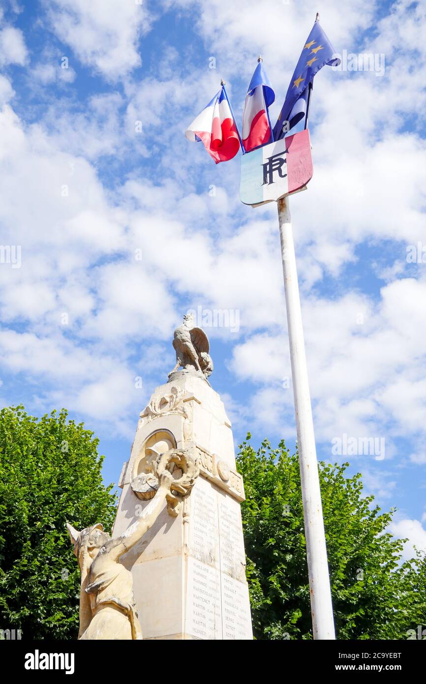 Monumento militare, Corbigny, Nièvre, Borgogna Franche-Comté Regione, Francia Foto Stock