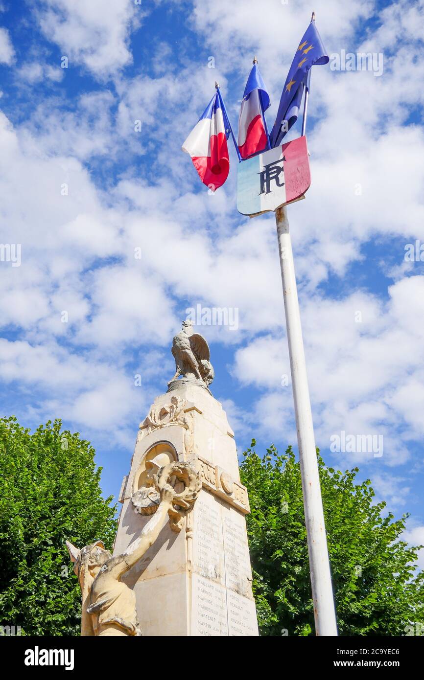 Monumento militare, Corbigny, Nièvre, Borgogna Franche-Comté Regione, Francia Foto Stock