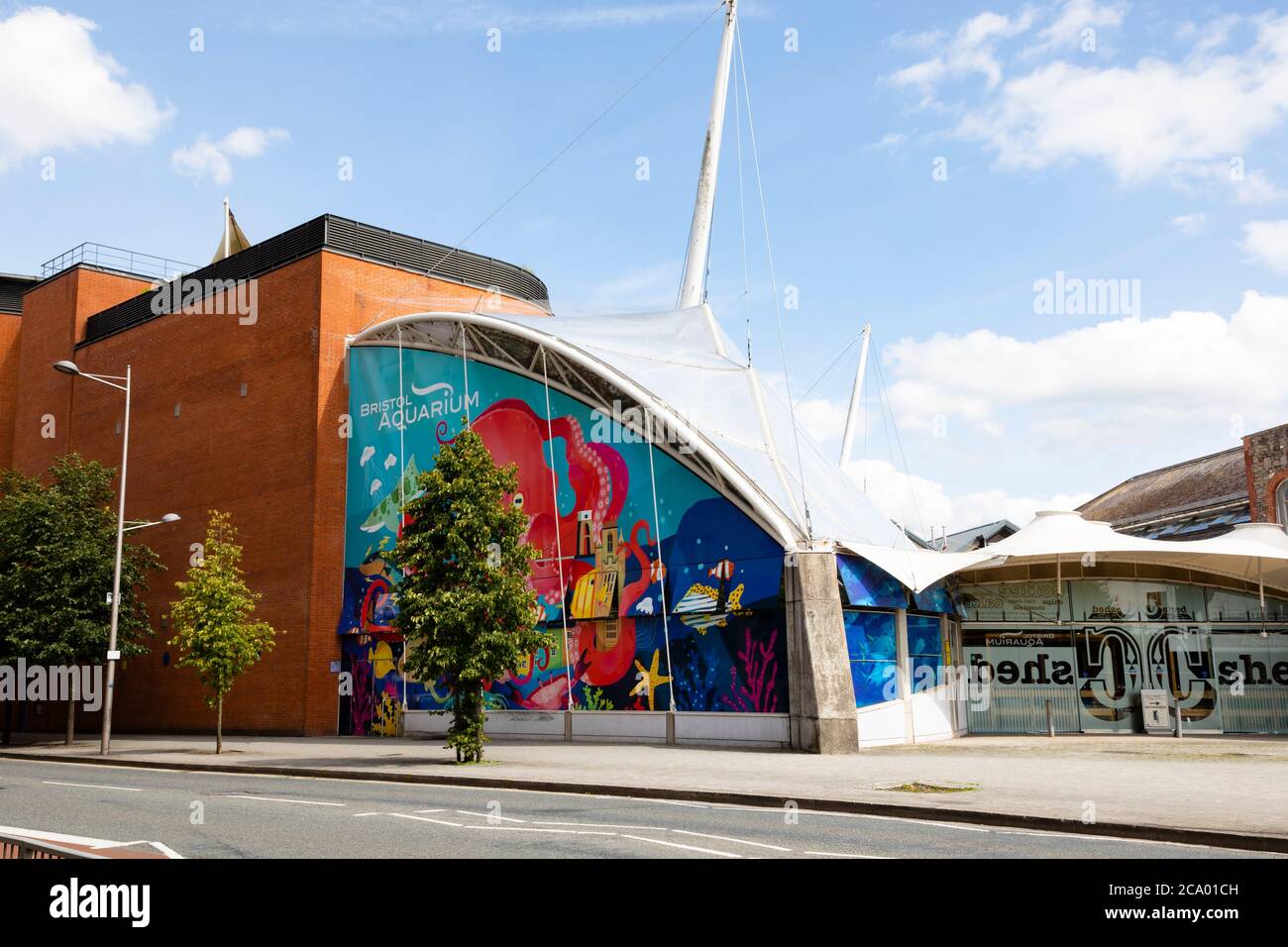 Edificio dell'Acquario di Bristol, Bristol, Inghilterra. Luglio 2020 Foto Stock