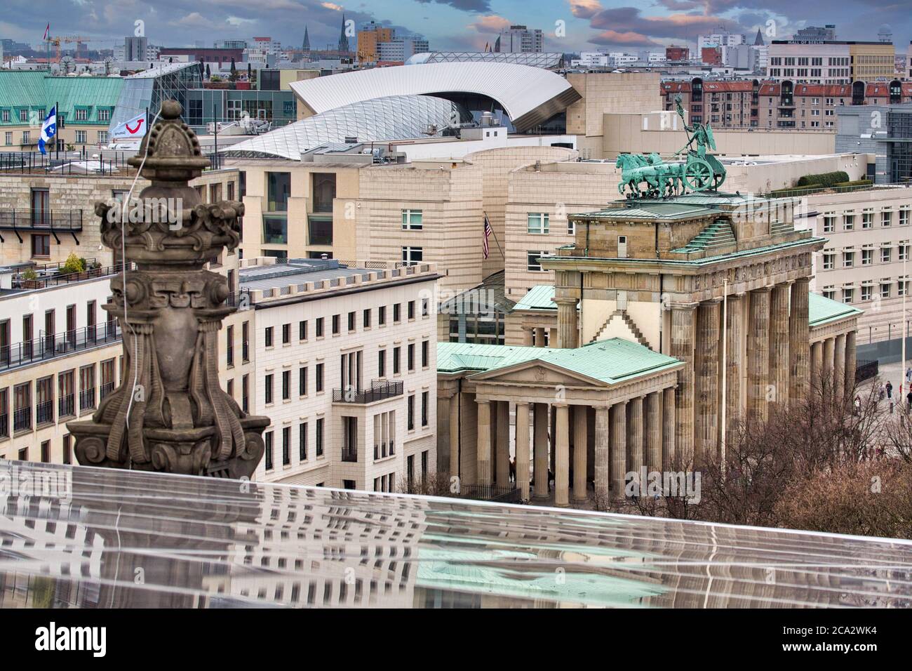 La Porta di Brandeburgo, Berlino, Germania. Foto Stock