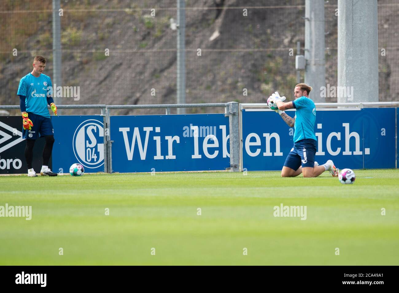 Goalwart Ralf FAEHRMANN (GE) è tornato a Schalke, allenamento, sinistra goalwart Markus SCHUBERT (GE), Calcio 1. Bundesliga, inizio formazione FC Schalke 04 (GE), il 03.08.2020 nel Park Stadium di Gelsenkirchen/Germania. | utilizzo in tutto il mondo Foto Stock