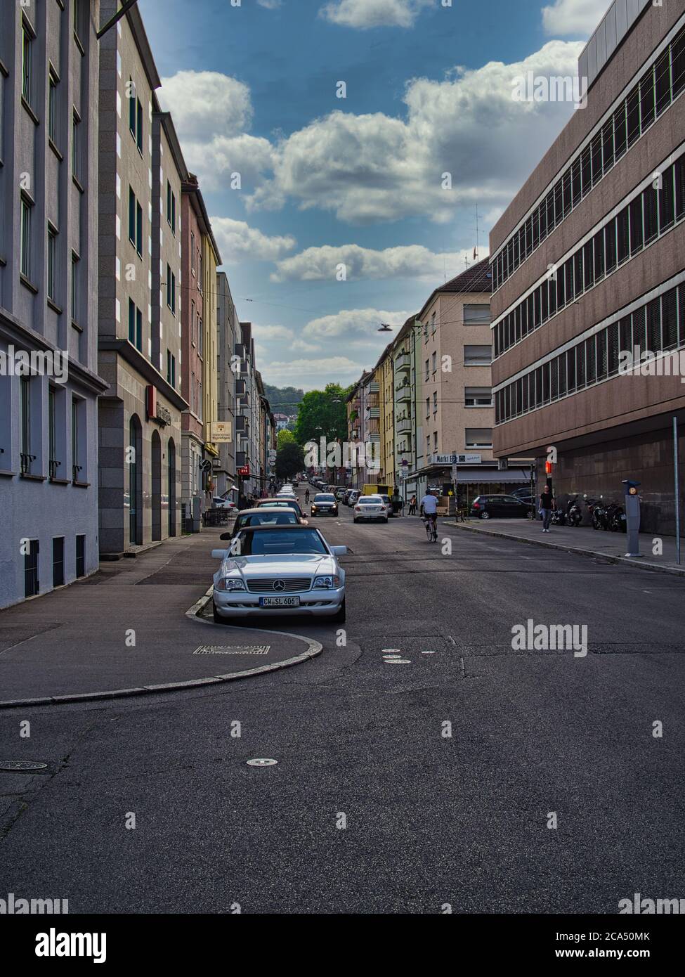 Una strada nel centro di Stoccarda, Germania Foto Stock