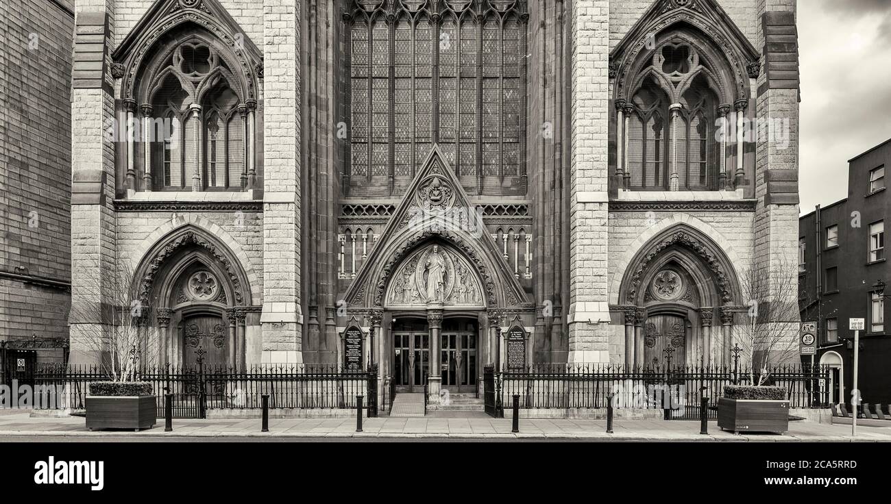 Chiesa cattolica di Sant'Agostino e Giovanni Battista, Dublino, Irlanda Foto Stock