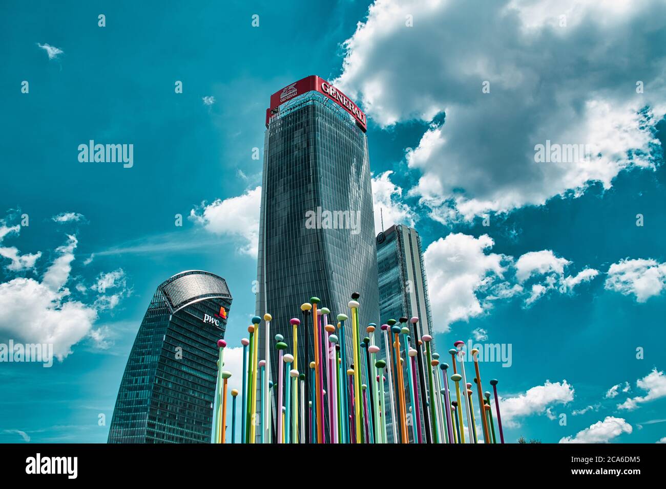 Milano, Italia 08.03.2020: Tre Torri Allianz (il diritto), generali (lo storico), PwC (il Curvo Foto Stock