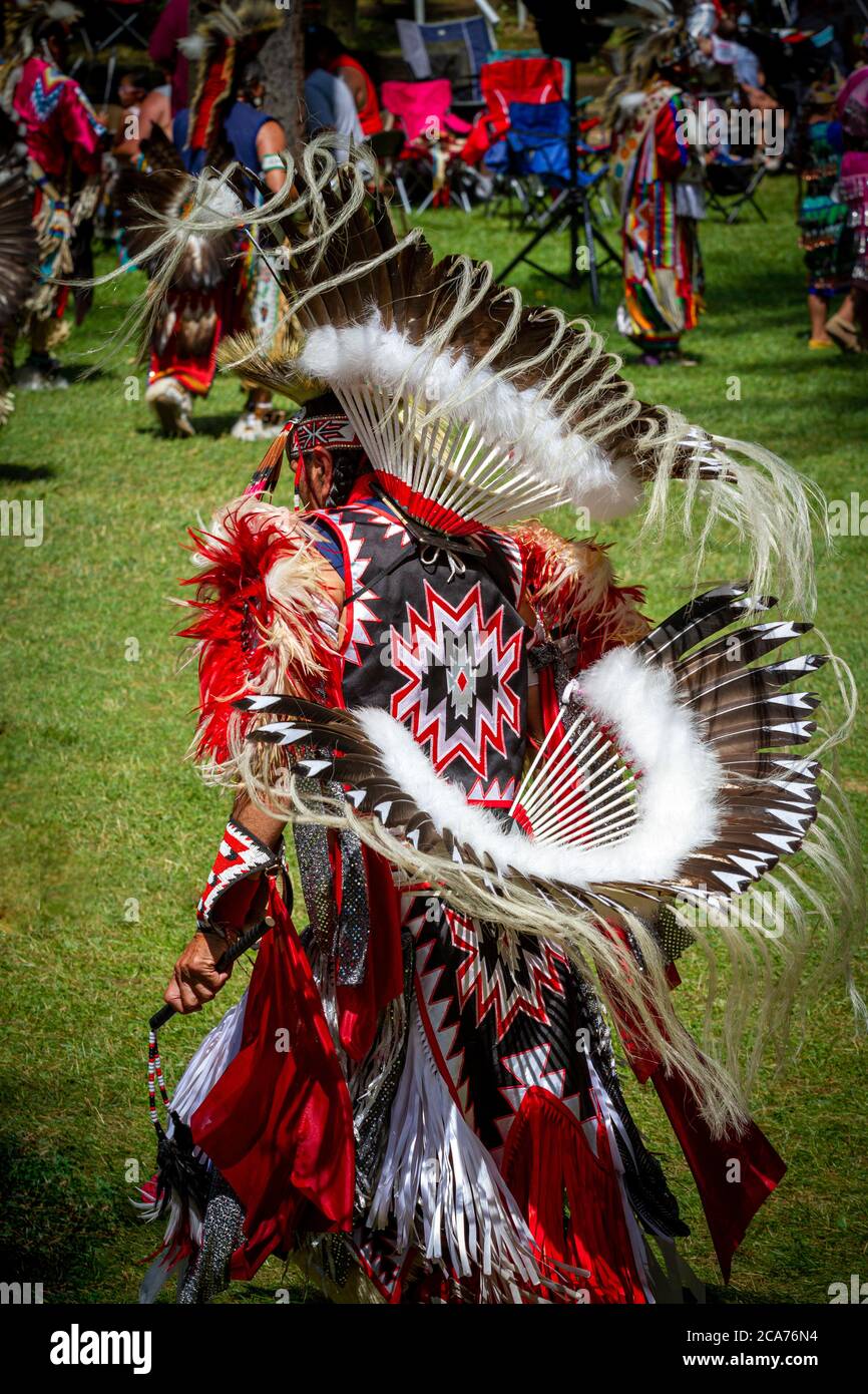 Pow wow bianco immagini e fotografie stock ad alta risoluzione Alamy