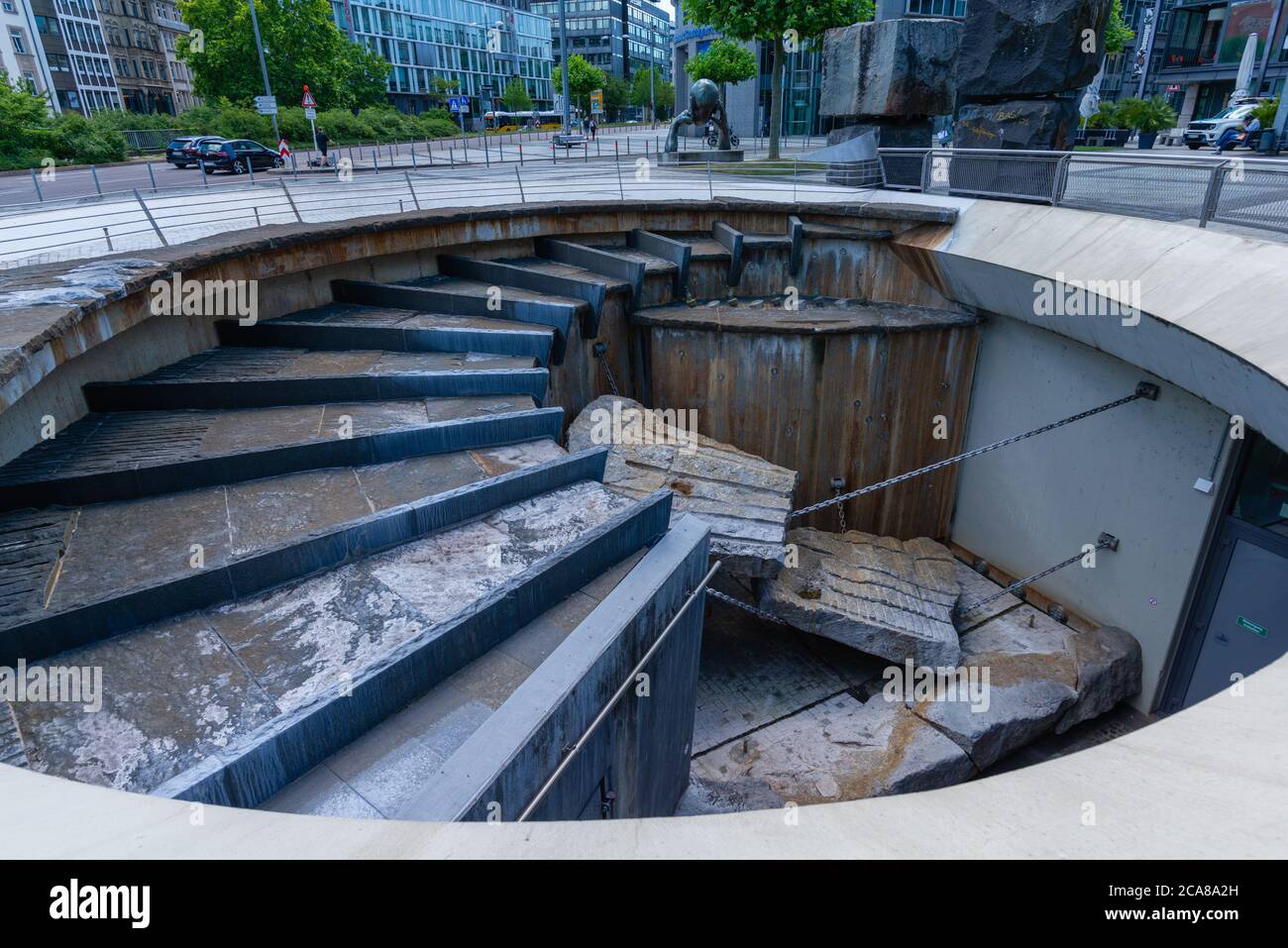 Via di fuga e uscita di emergenza su Börsenplatz, Stoccarda, centro città, Baden-Württemberg, Germania meridionale Foto Stock