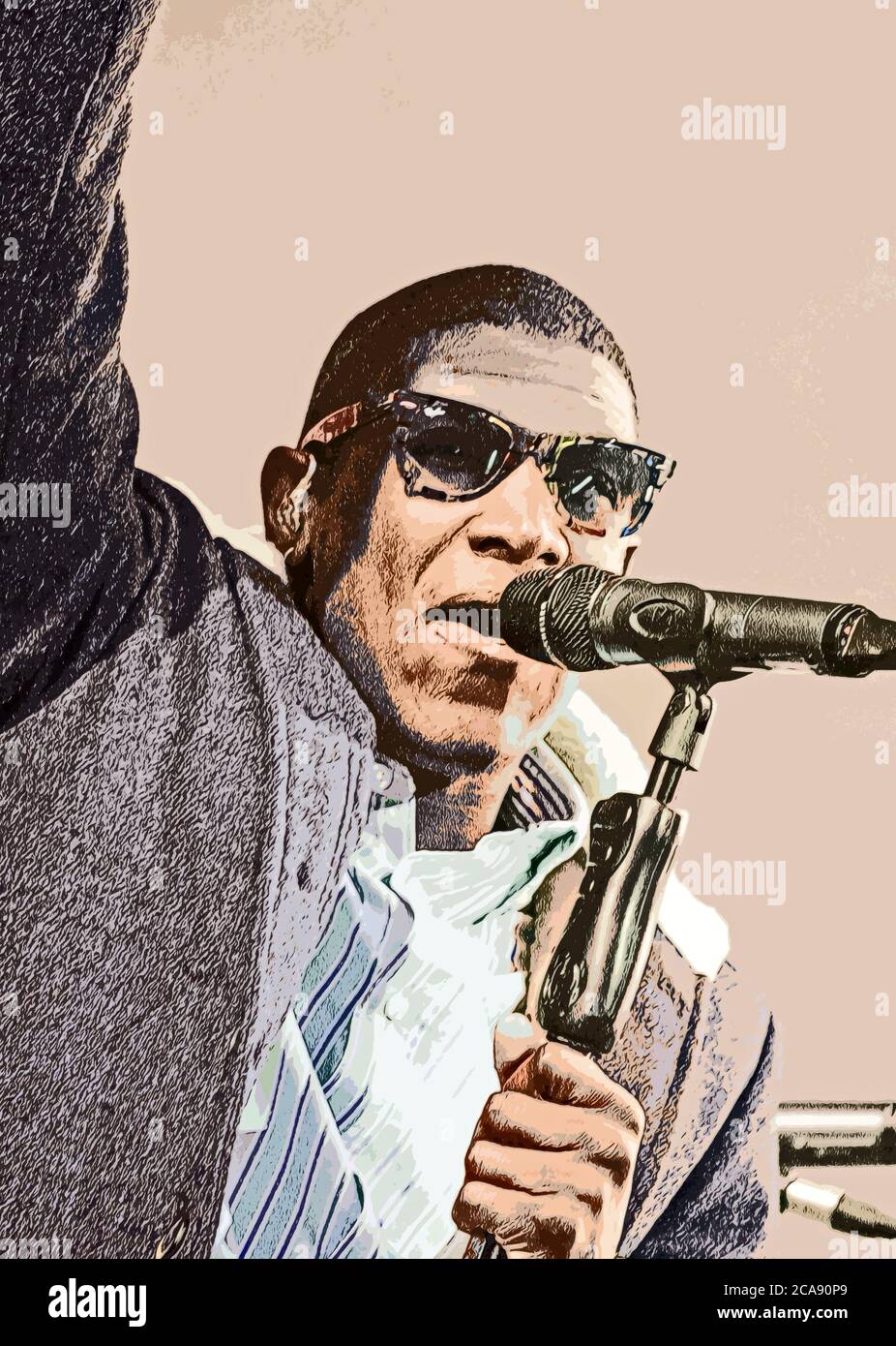 Labrinth si esibisce sul Plymouth Hoe alla fine del primo giorno della Olympic Torch Relay per i Giochi Olimpici del 2012, per 40,000 a 50,000 persone Foto Stock