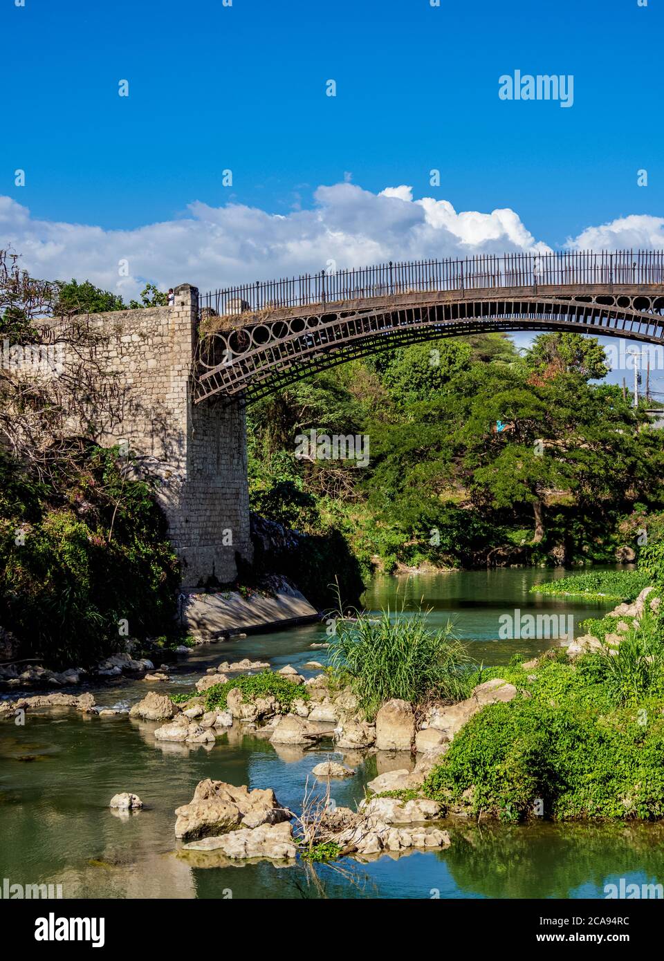 Old Iron Bridge, Città Spagnola, Parrocchia di Santa Caterina, Giamaica, Indie Occidentali, Caraibi, America Centrale Foto Stock