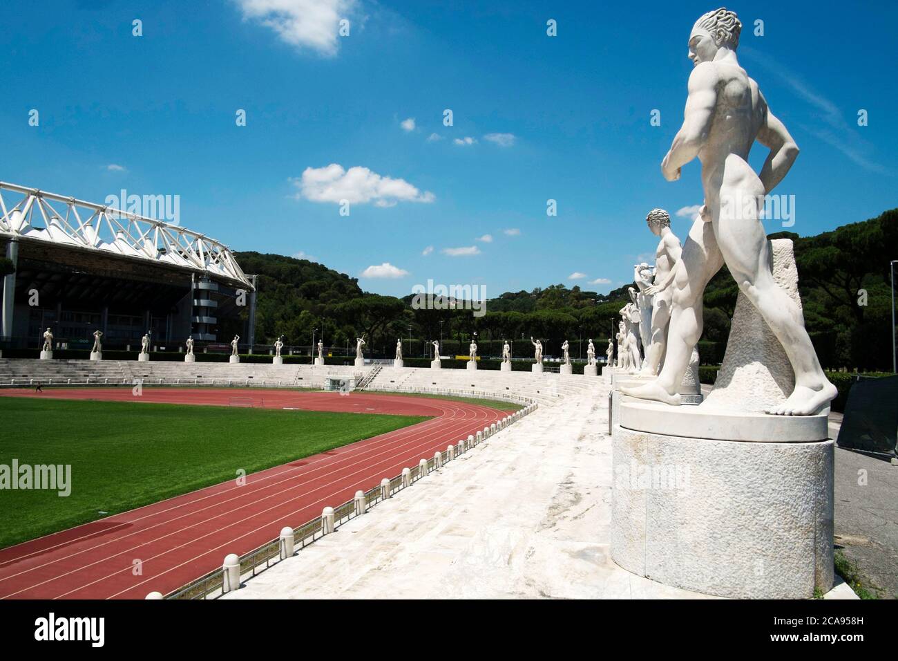 Statue stadio dei marmi immagini e fotografie stock ad alta risoluzione ...