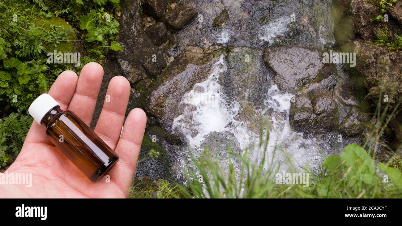 Idratazione naturale della pelle - estratto di erbe. Foto Stock