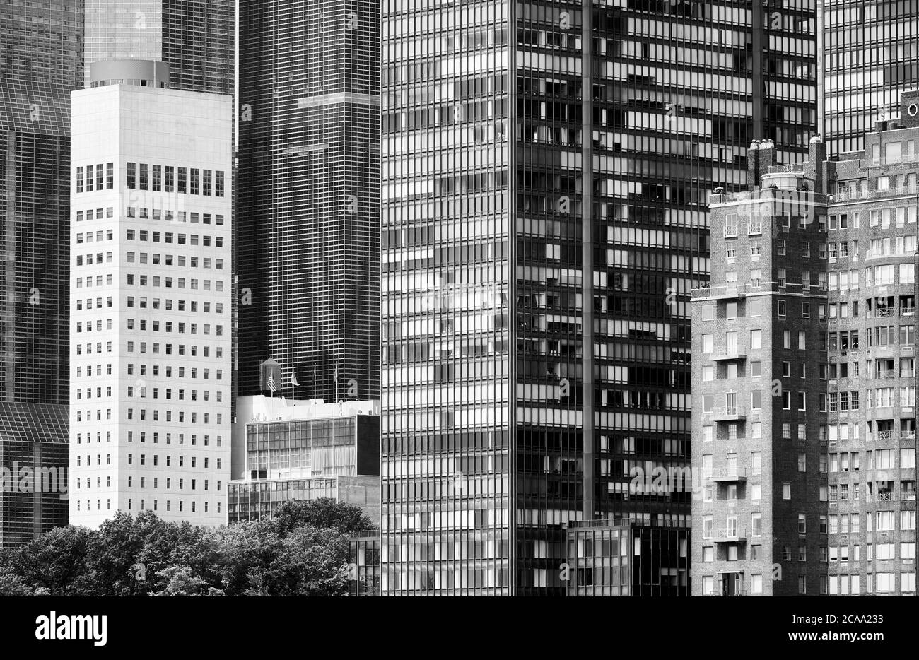 Immagine in bianco e nero dell'architettura del lato est di Manhattan, New York City, USA. Foto Stock