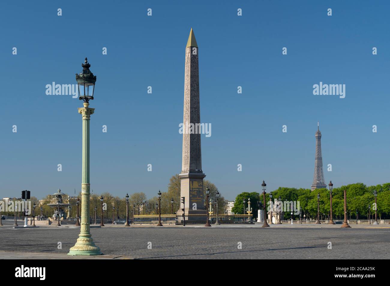 Place de la Concorde di Piazza della Concorde è una delle principali piazze pubbliche a Parigi, Francia Foto Stock