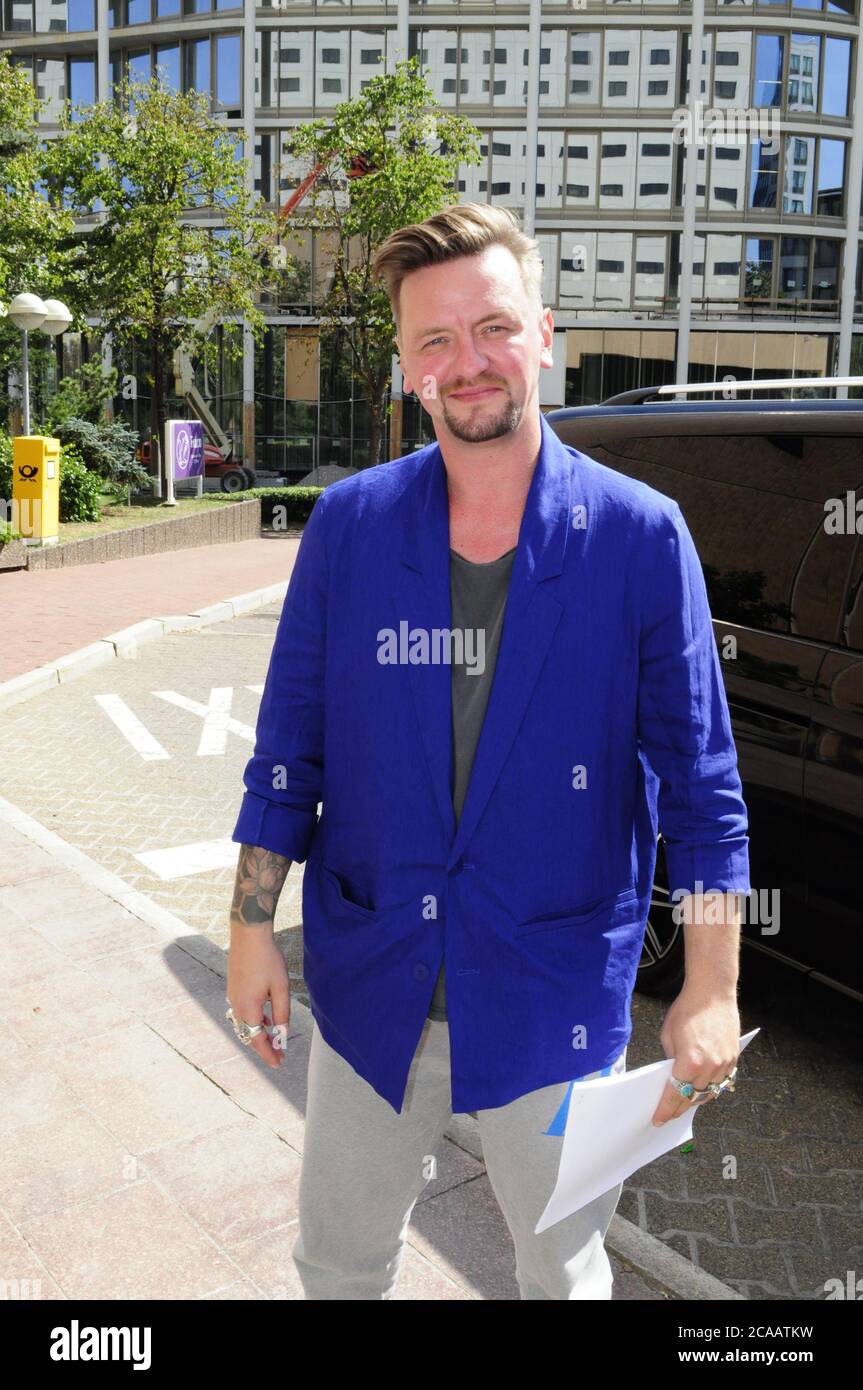 Ben Zucker bei der Ankunft zur MDR Aufzeichnung a Lipsia am 5.8.2020 Foto Stock