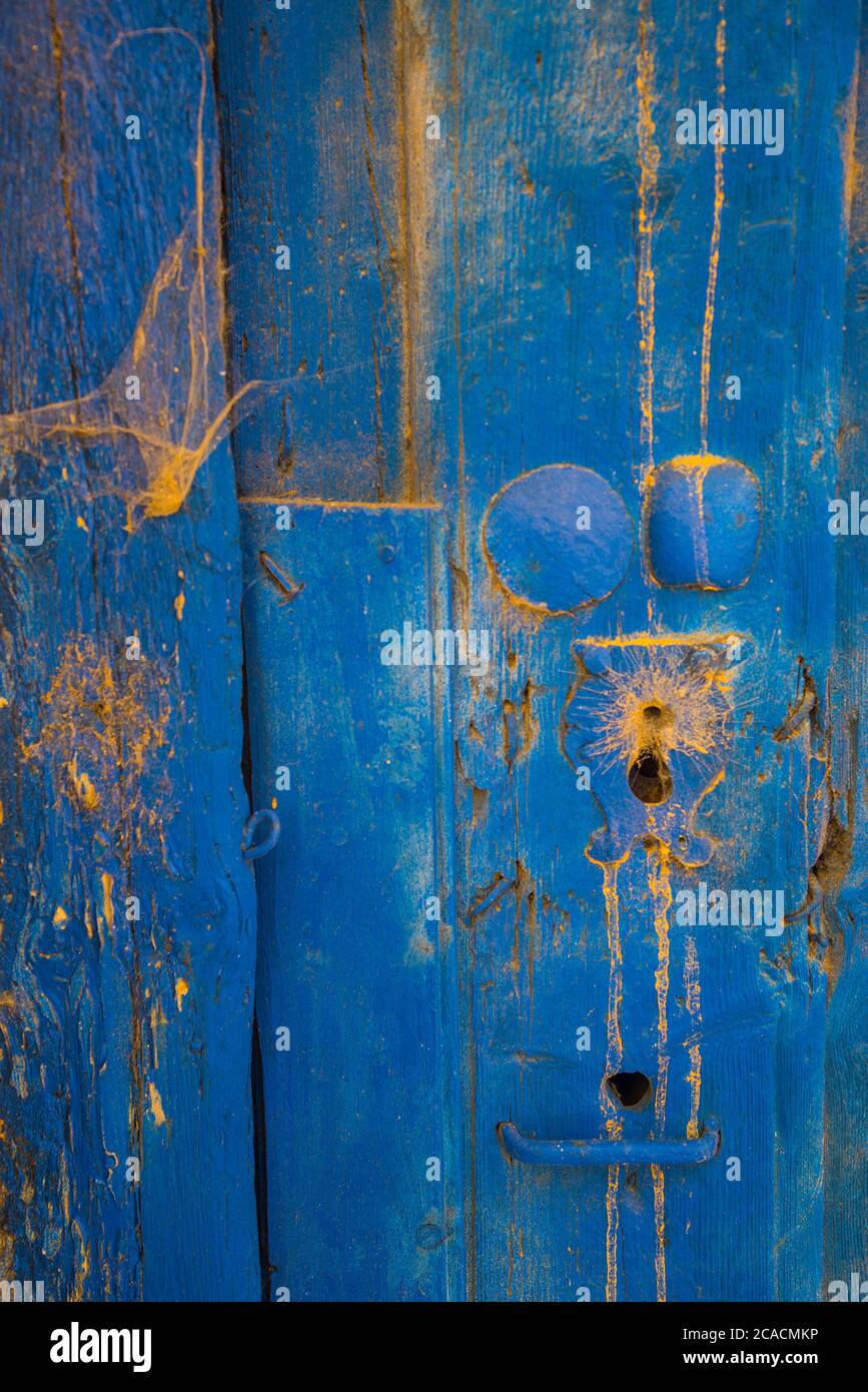 Vecchia porta di legno. Foto Stock