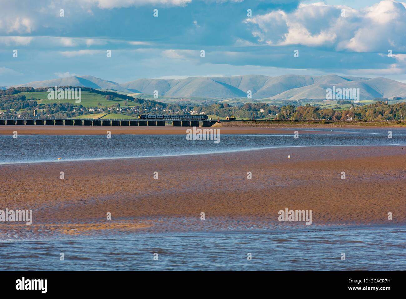 Vista dell'estuario del Kent da New Barns, Arnside, Cumbria, Regno Unito. Foto Stock