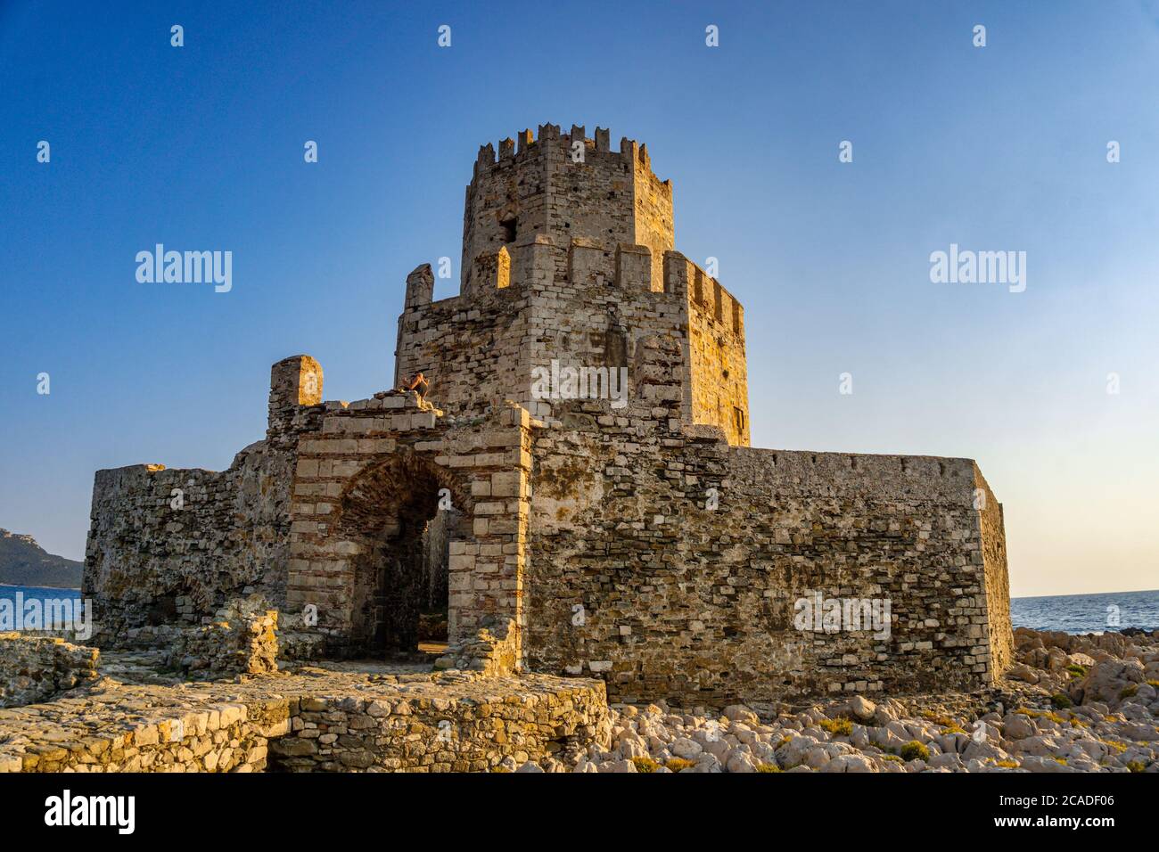 Vista iconica della struttura indipendente, il castello Bourtzi di Methoni. Costruito dai veneziani all'inizio del 13th secolo. Foto Stock