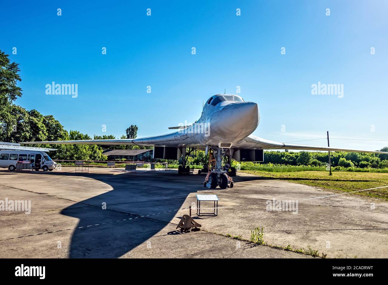 POLTAVA, UCRAINA - 19 OTTOBRE 2019: Tupolev Tu-160 velivolo portatore di missili 'Black jack' Belyy Lebed. Nucleare pesante bombardiere strategico supersonico. NAT Foto Stock