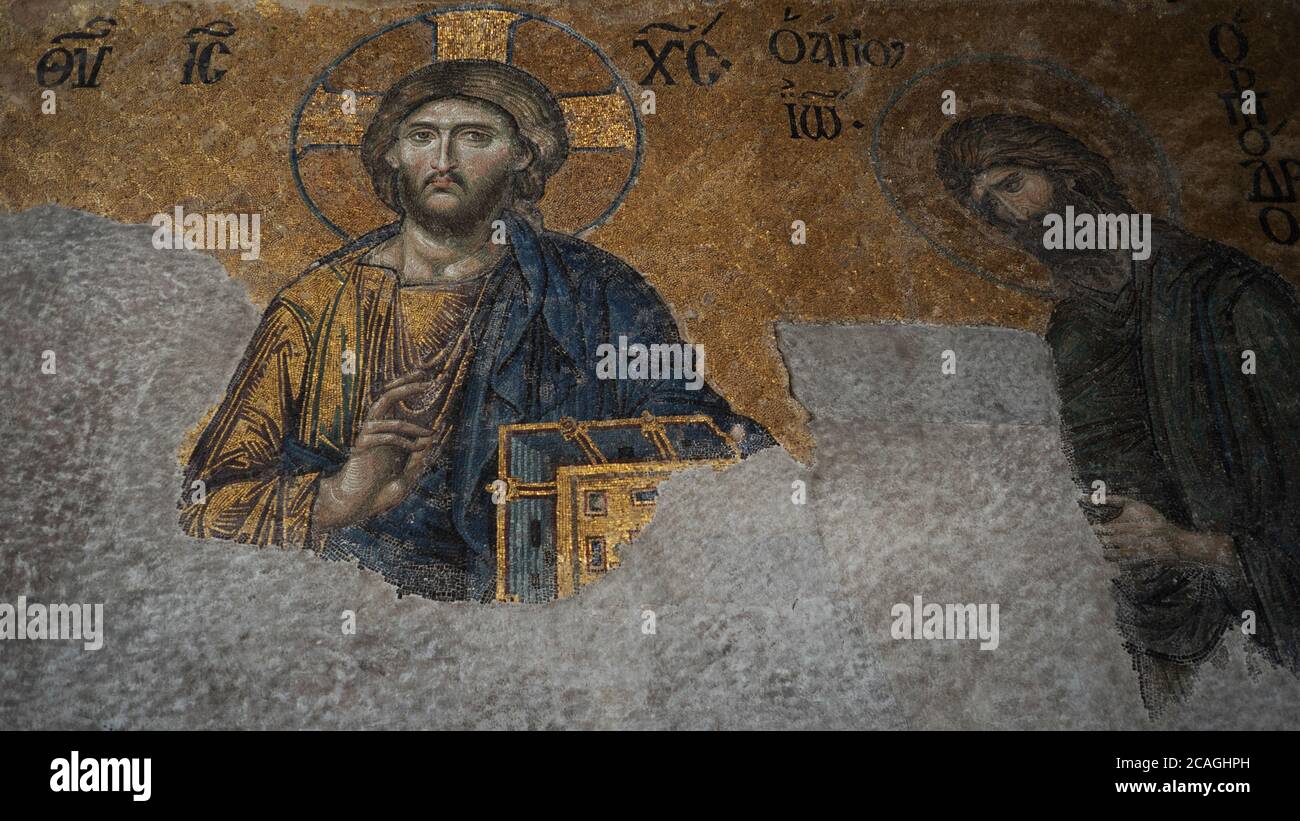 ISTANBUL, TURCHIA - 21 SETTEMBRE 2019: Frammento di un mosaico bizantino nella Santa Sofia. Cristo, la Vergine Maria e Giovanni Battista. Foto Stock