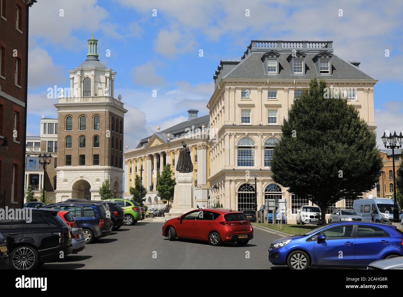 Poundbury, la nuova città alla periferia di Dorchester, costruita sulla base dei principi di architettura e pianificazione urbana come sostenuto da HRH Principe di Galles Foto Stock