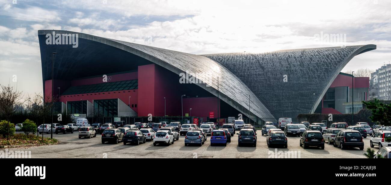 TORINO - 11 DICEMBRE 2016 - la Palavela di Torino il 11 dicembre 2016. Palavela è l'arena di pattinaggio su ghiaccio utilizzata per l'inverno Foto Stock