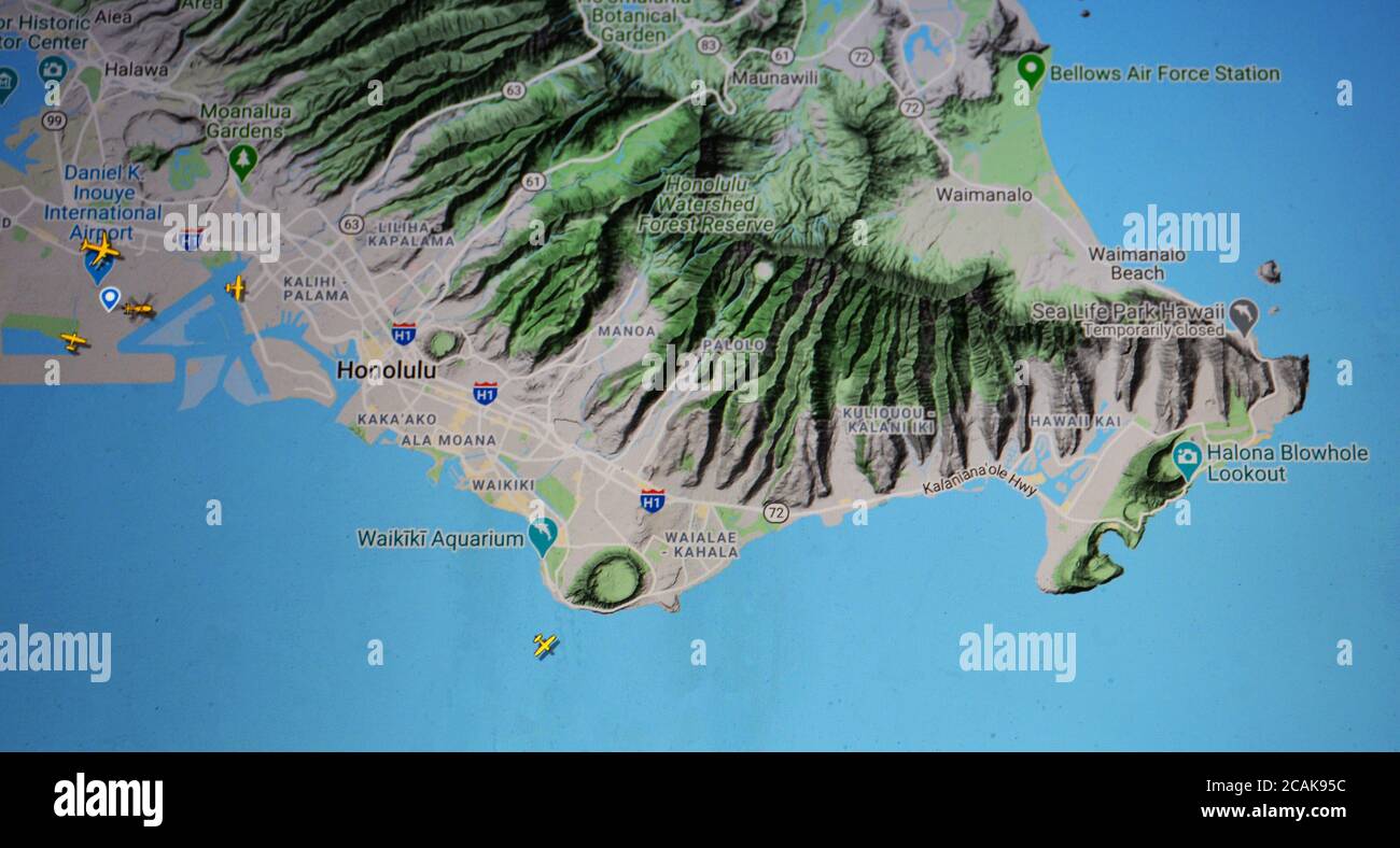 Traffico aereo su Honolulu aera, (05 agosto 2020, UTC 18.46) su Internet con il sito Flightradar 24, durante il periodo Pandemico di Coronavirus Foto Stock