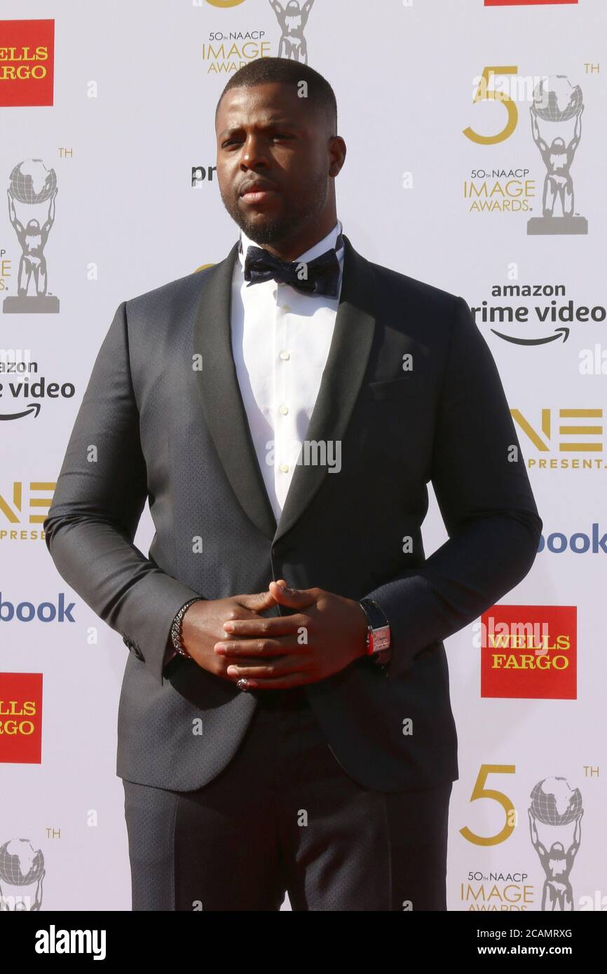 LOS ANGELES - MAR 30: Winston Duke al 50° NAACP Image Awards - Arrivi al Dolby Theatre il 30 marzo 2019 a Los Angeles, California Foto Stock