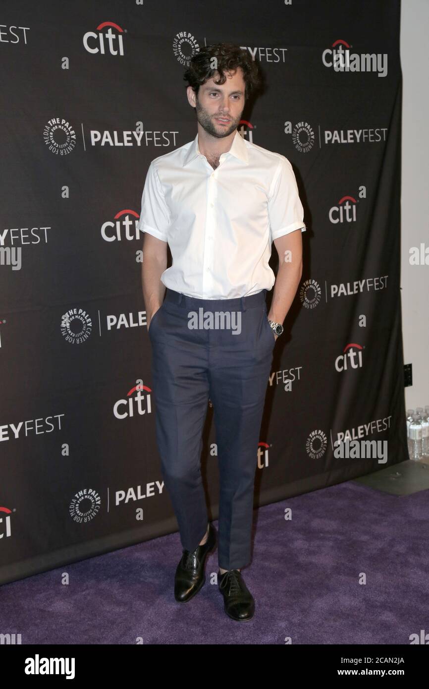 LOS ANGELES - SET 10: Penn Badgley al PaleyFest 2018 anteprime TV autunno - 'voi' al Paley Center for Media il 10 settembre 2018 a Beverly Hills, CA Foto Stock