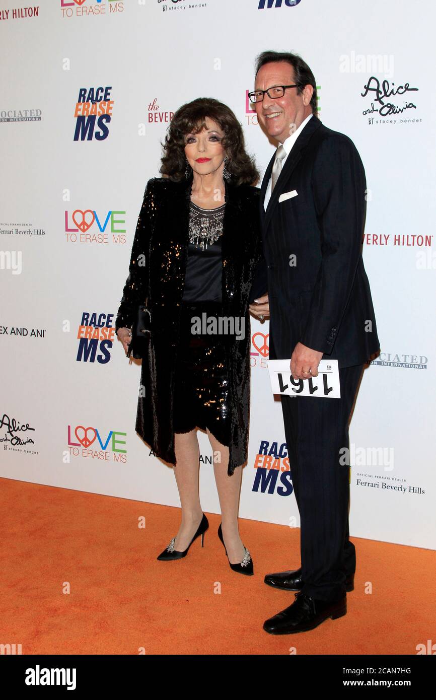 LOS ANGELES - Apr 20: Joan Collins, Percy Gibson alla 25esima gara annuale per cancellare MS Gala sul Beverly Hilton Hotel il 20 aprile 2018 a Beverly Hills, CA Foto Stock