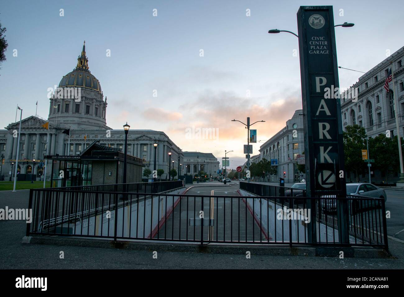 La zona della baia offre molte cose tra cui San Francisco, le Marin Headlands e Larkspur. Foto Stock