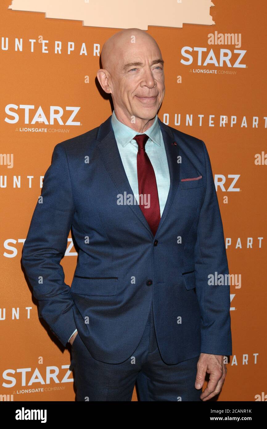 LOS ANGELES - DEC 3: JK Simmons al Counterpoint Season 2 Premiere all'ARCLIGHT Hollywood il 3 dicembre 2018 a Los Angeles, California Foto Stock