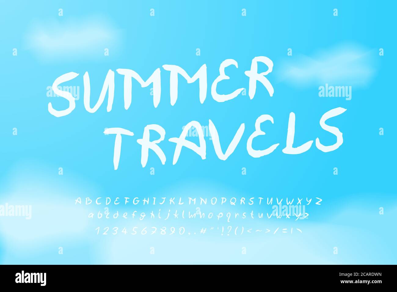 Viaggi estivi. Font vettoriale bianco su sfondo blu. Lettere maiuscole e minuscole disegnate a mano, numeri, segni di punteggiatura. Illustrazione Vettoriale