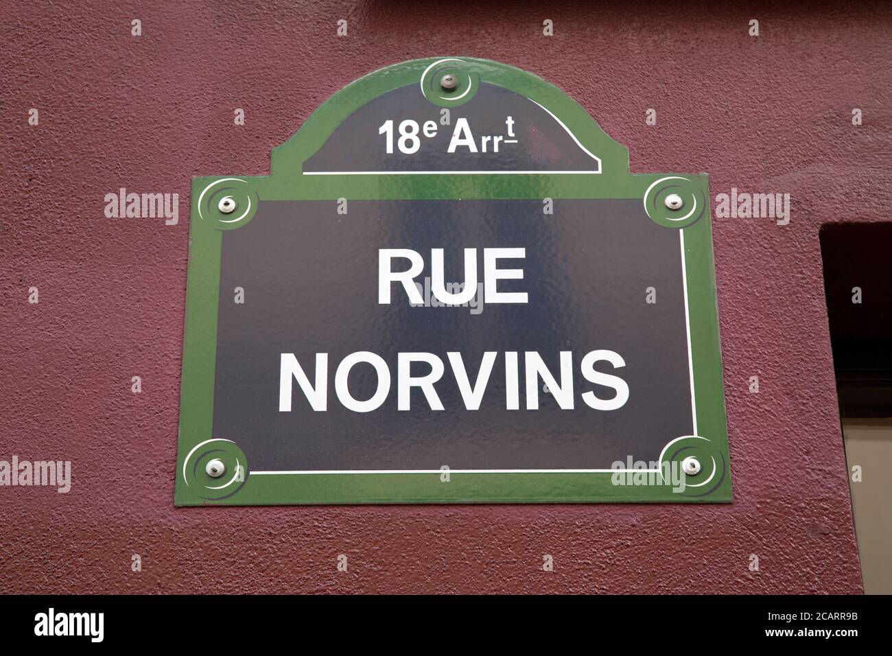 Norvins Street Sign a Montmartre; Parigi, Francia Foto Stock