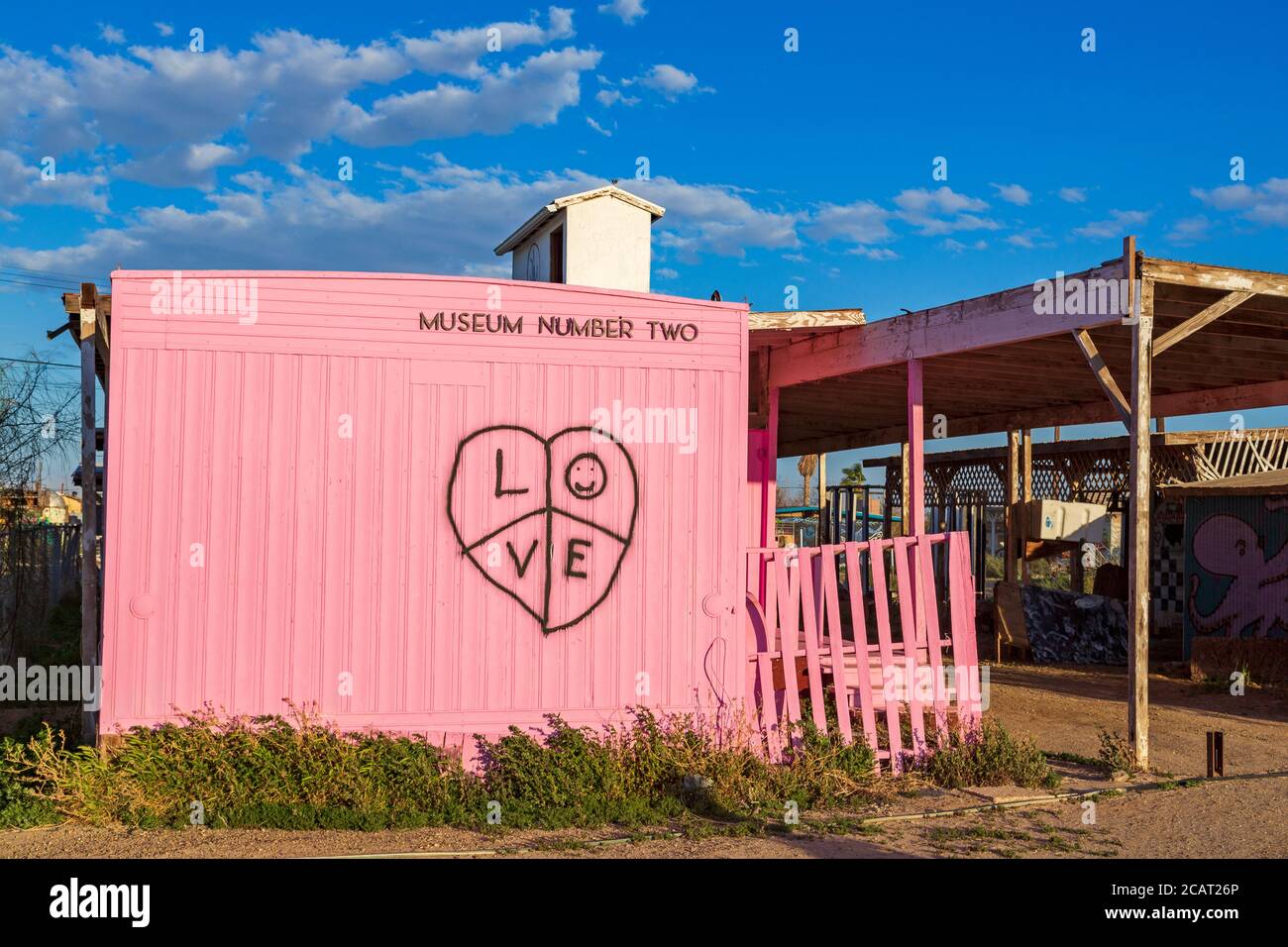 Edificio abbandonato, Bombay Beach, Salton Sea, California, Stati Uniti Foto Stock