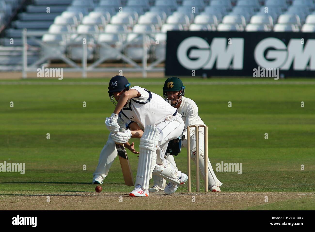 Nottinghamshire County Cricket Club, Trent Bridge, West Bridgford, Nottingham, Nottinghamshire, 8 agosto 2020. Bob Willis Trophy - Nottinghamshire County Cricket Club / Yorkshire County Cricket Club, giorno 1. Dominic Leech della squadra di cricket club della contea dello Yorkshire. Credit: Touchinepics/Alamy Live News Foto Stock