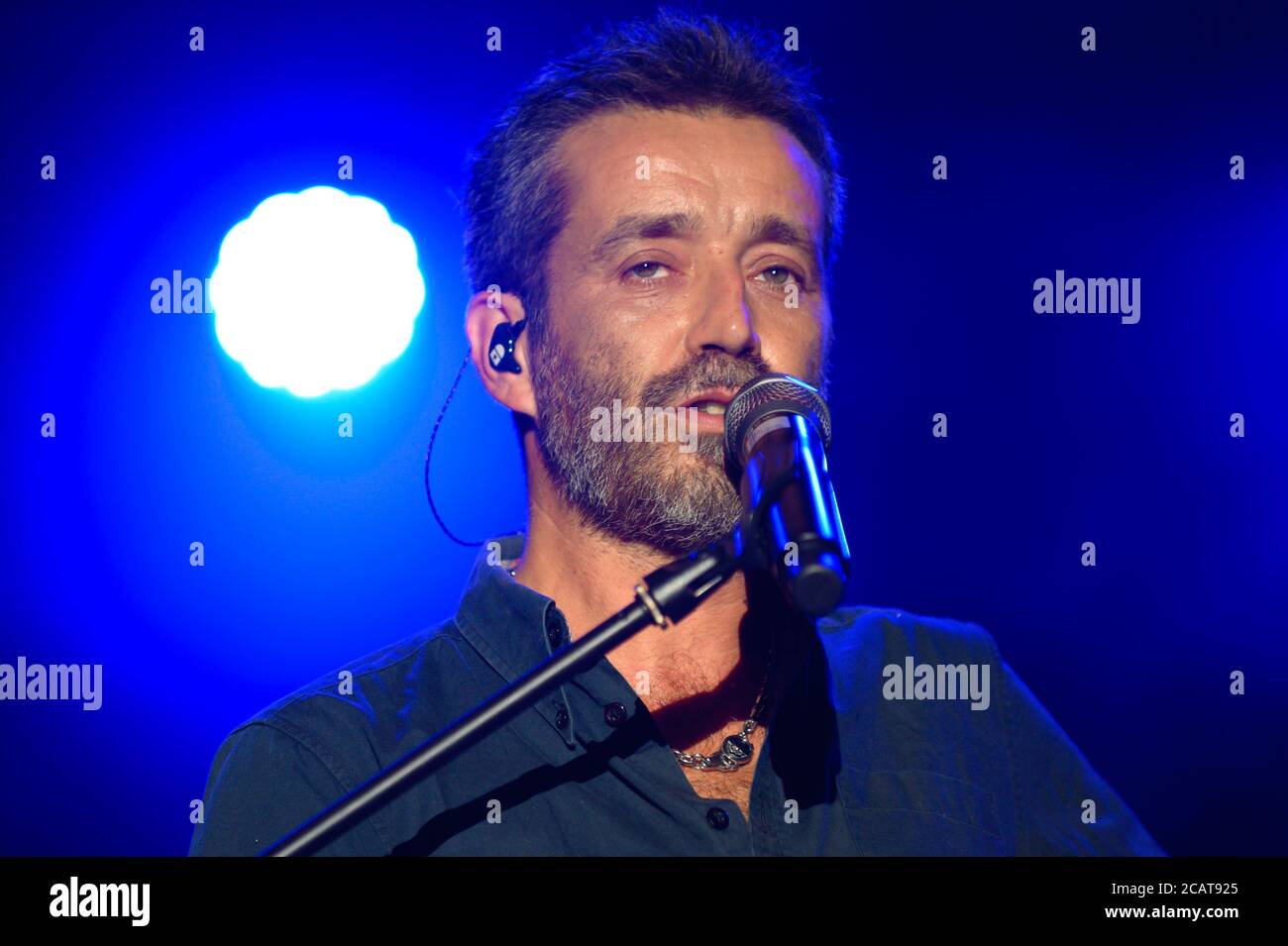 Italia. 8 agosto 2019. Daniele Silvestri vive a Treviso 2020 al festival Suoni di Marca. (Foto di Denis Ulliana/Pacific Press) Credit: Pacific Press Media Production Corp./Alamy Live News Foto Stock