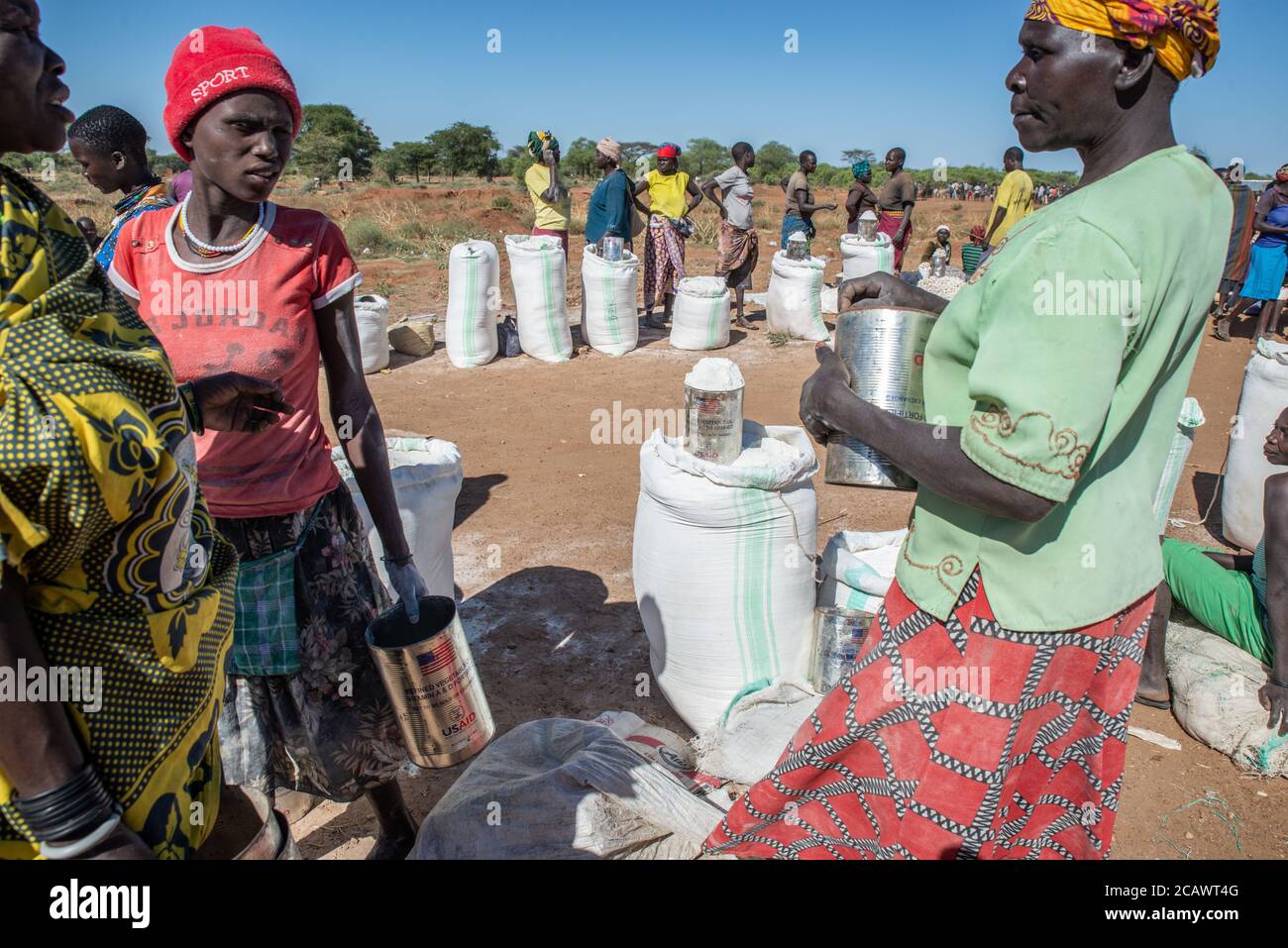 Cereali in vendita in un mercato rurale nel distretto di Moroto, Uganda Foto Stock