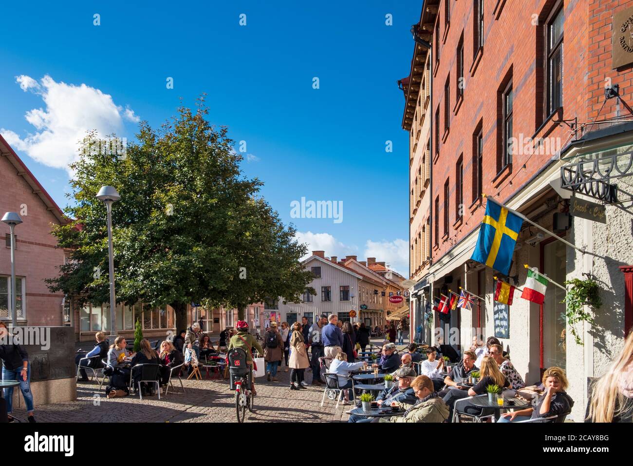 Persone e caffè in centro, Goteborg, Svezia Foto Stock