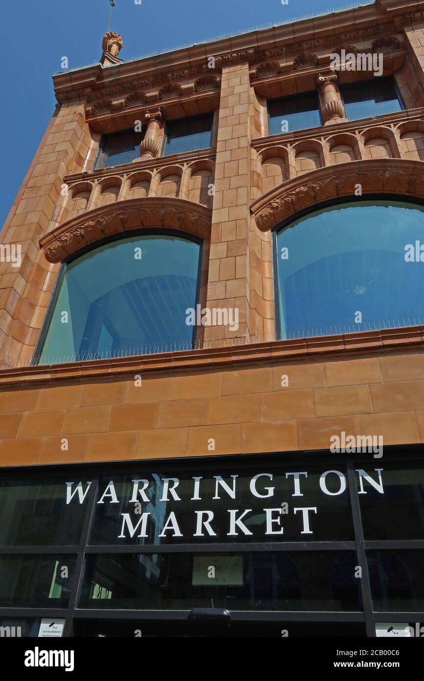 Warrington Market, sviluppo di Time Square, Warrington Town Center, Cheshire, Inghilterra, Regno Unito Foto Stock