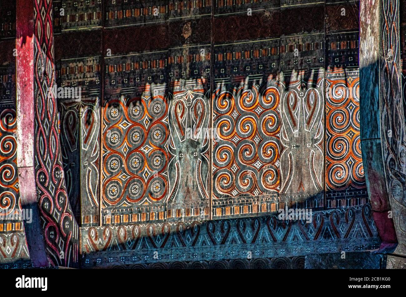 Decorazione tribale d'arte, villaggio tradizionale di Toraja, Tona Toraja, Sulawesi del Sud, Isole Grande Sunda, Indonesia Foto Stock