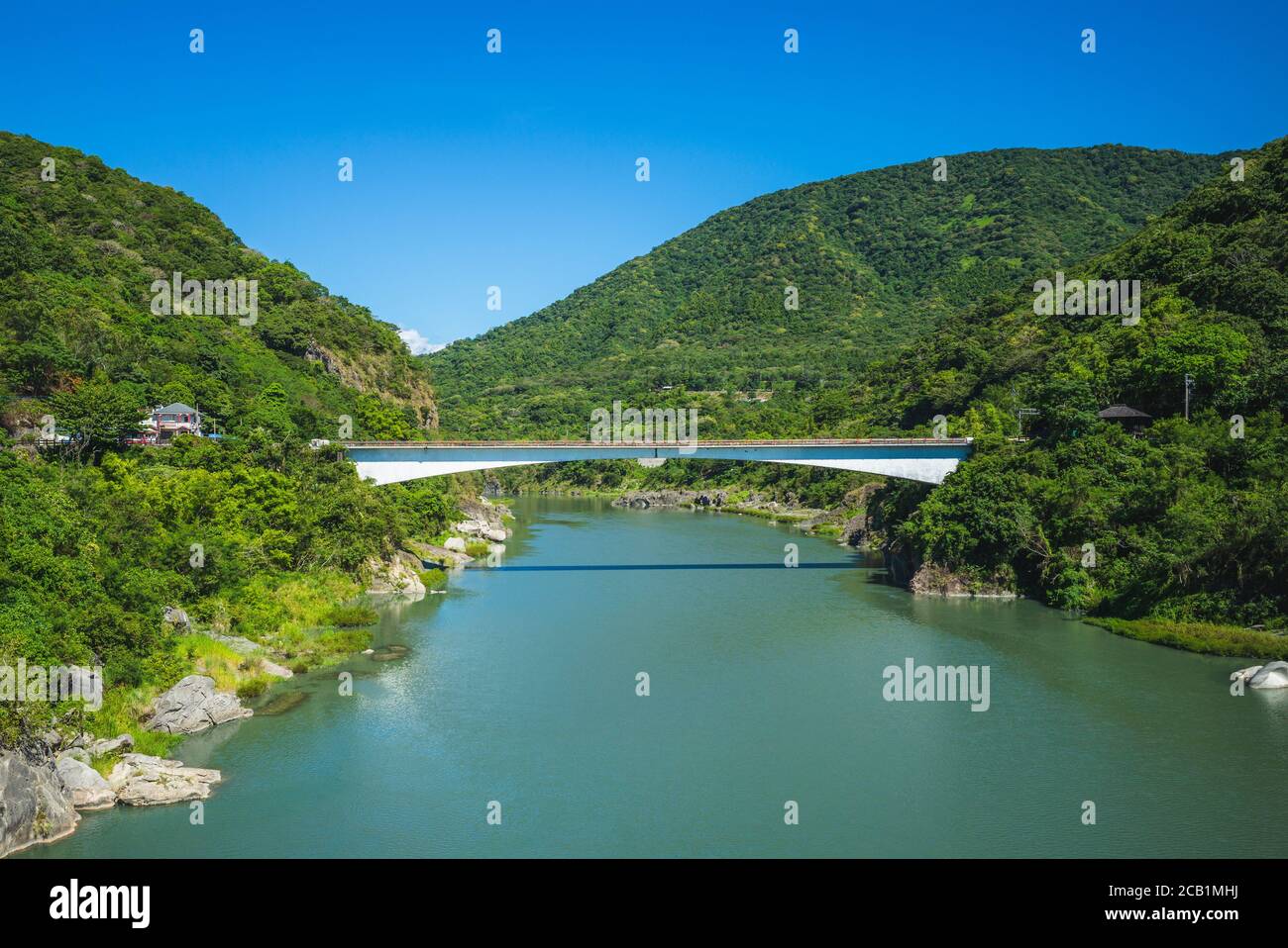 Ponte Changhong sul fiume Xiuguluan a Hualien, Taiwan Foto Stock