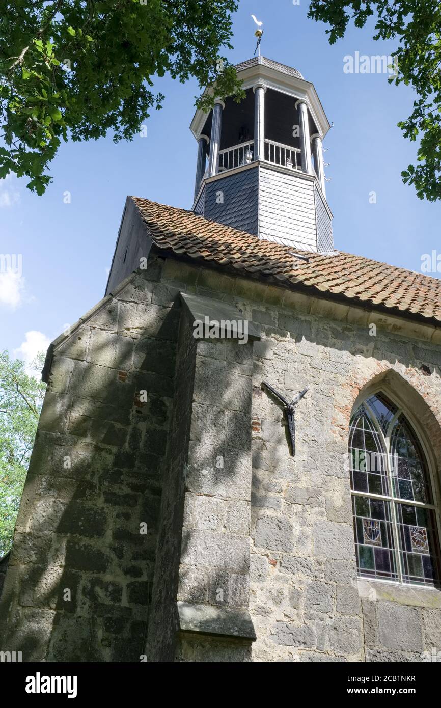 Vista presso la riformata Stiftskerk o Stiftschurch a Weerselo, Dinkelland nei Paesi Bassi Foto Stock