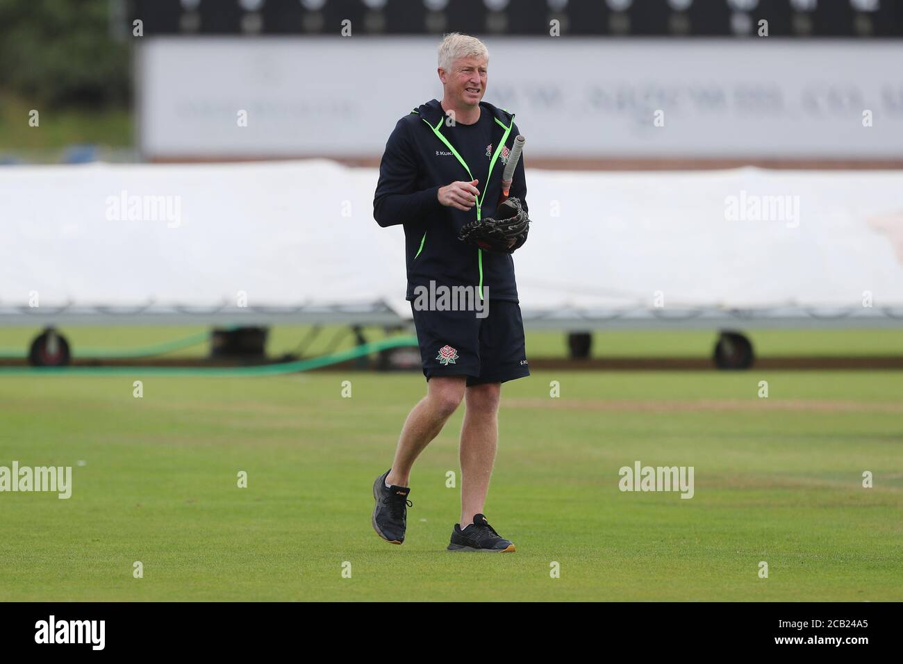 CHESTER LE STREET, INGHILTERRA. 10 AGOSTO 2020. Lancashire Head Coach, Glen Chapple durante la partita del Bob Willis Trophy tra Durham County Cricket Club e Lancashire a Emirates Riverside, Chester le Street (Credit: Mark Fletcher | MI News) Credit: MI News & Sport /Alamy Live News Foto Stock