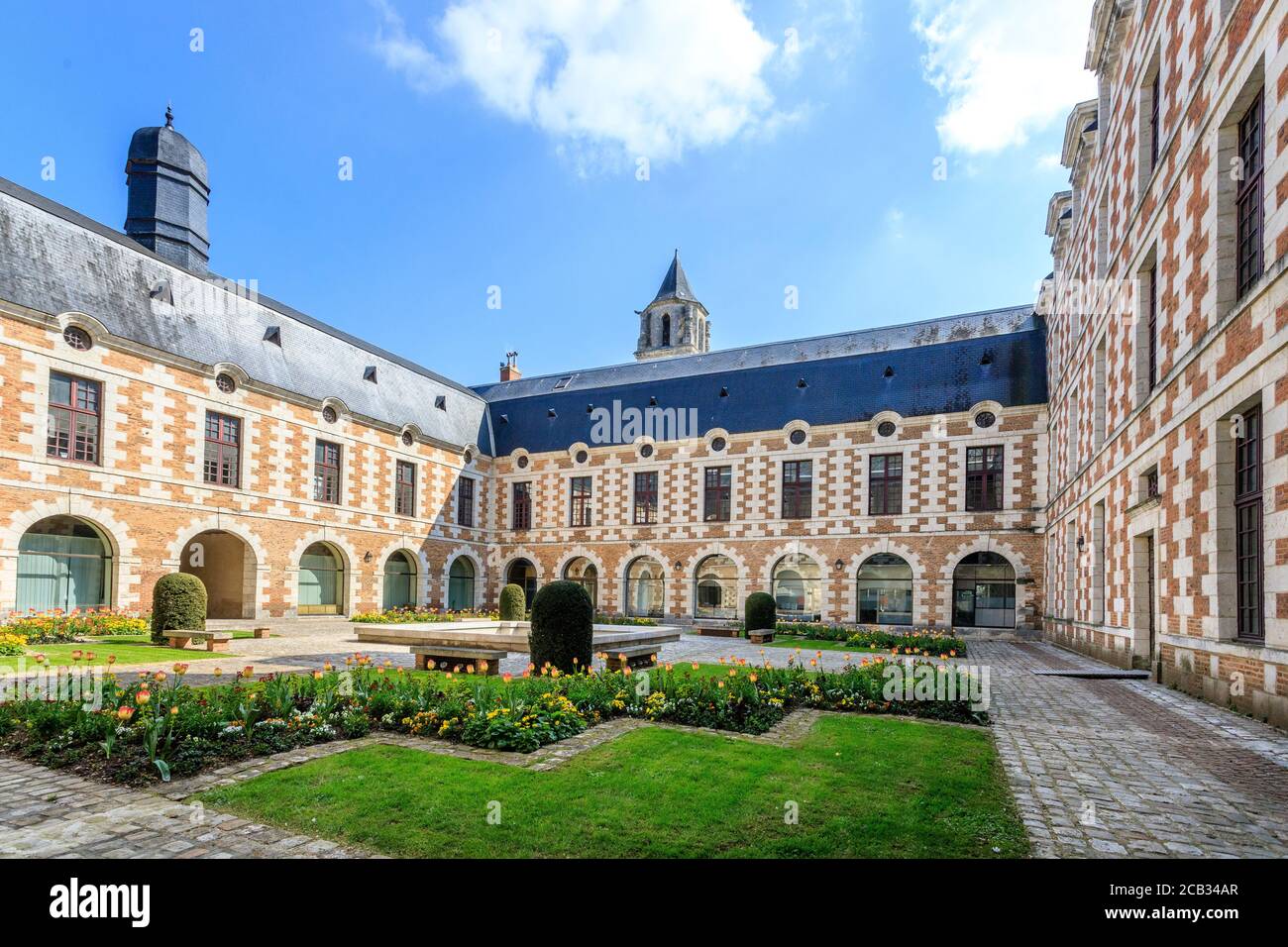 Francia, Loir et Cher, Vendome, Municipio di Vendome // Francia, Loir-et-Cher (41), Vendôme, Hôtel de ville de Vendôme Foto Stock